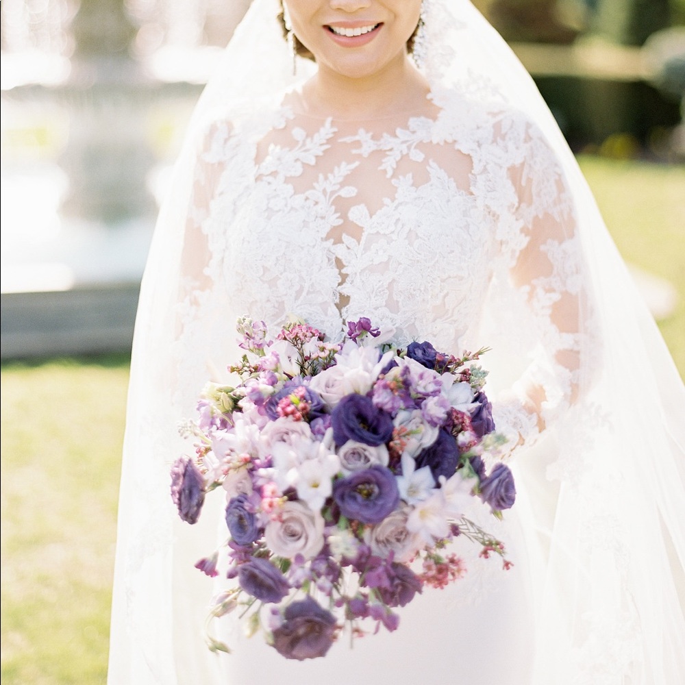 Pronovias Dalas Wedding Dress